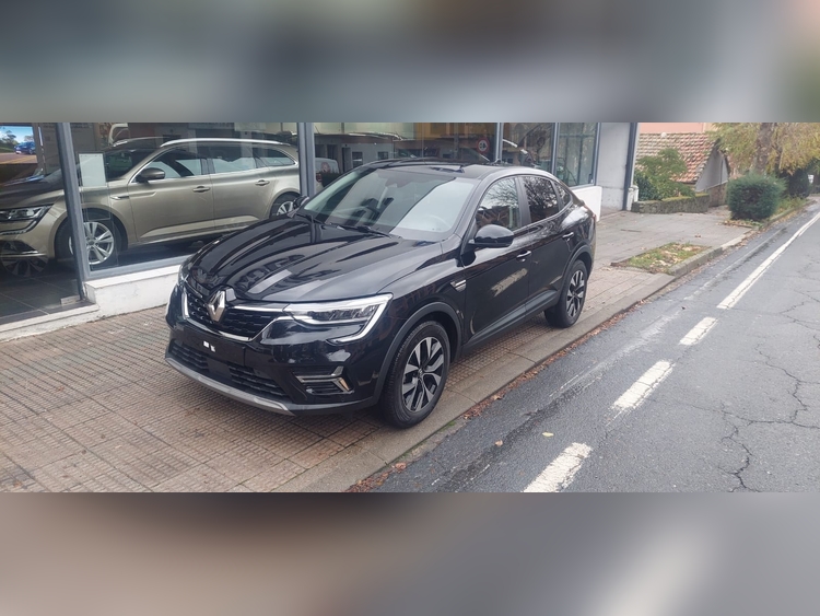 Renault Arkana 1.3 TCE 140CV foto 13